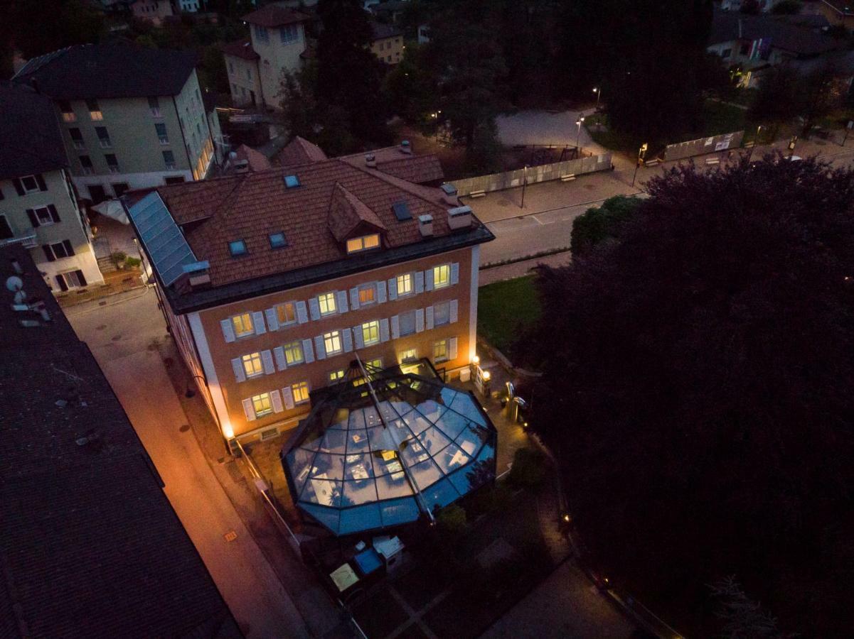 Hotel Villa Regina Левіко-Терме Екстер'єр фото